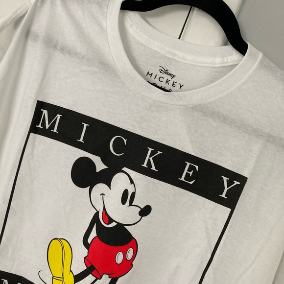 Mickey Mouse - Picture 2 of 4